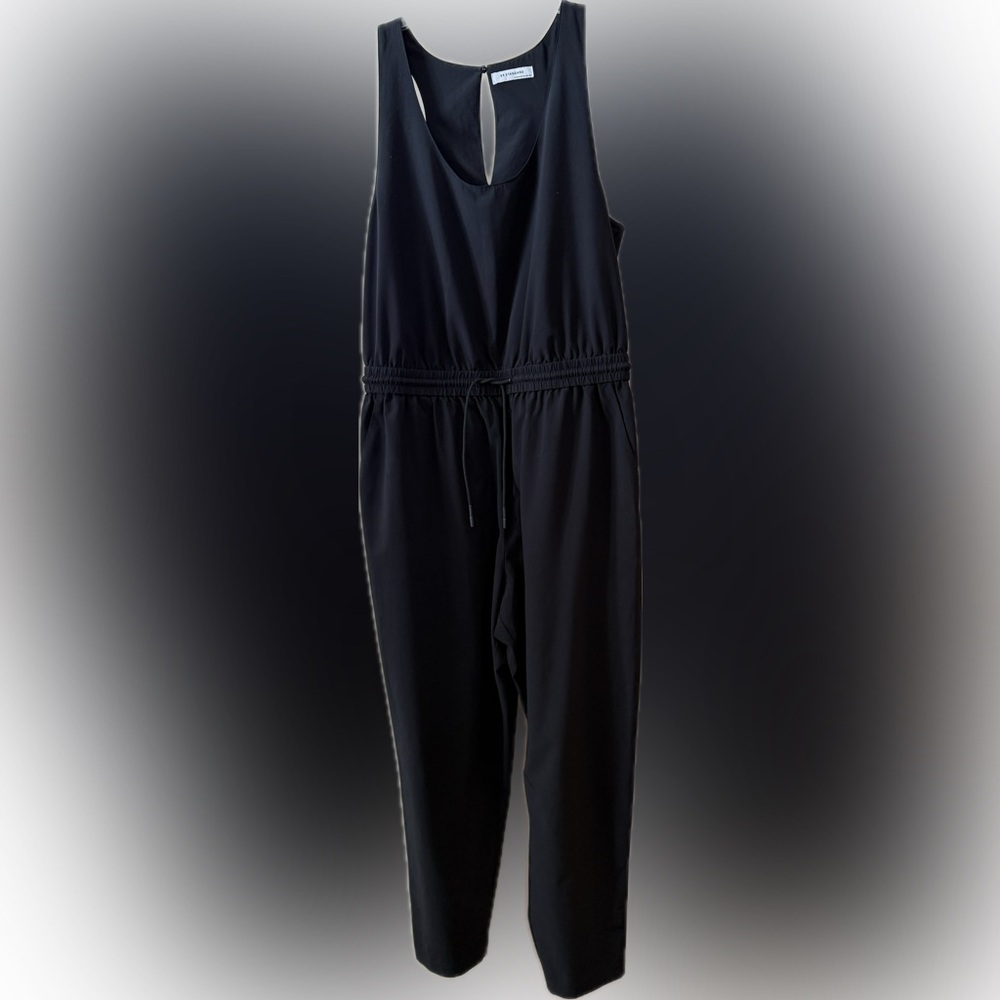 Black BR Standard sleeveless jumpsuit; elastic drawstring waist, pockets size L